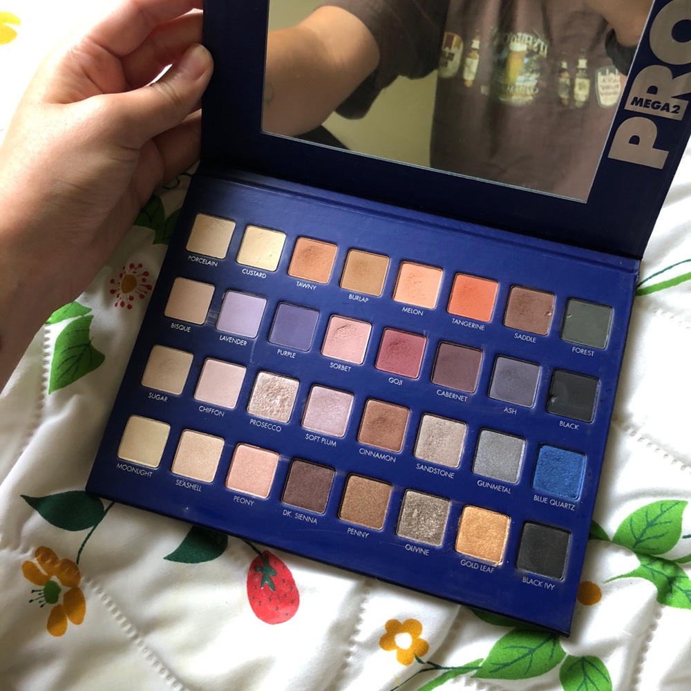 Lorac Pro Mega 2